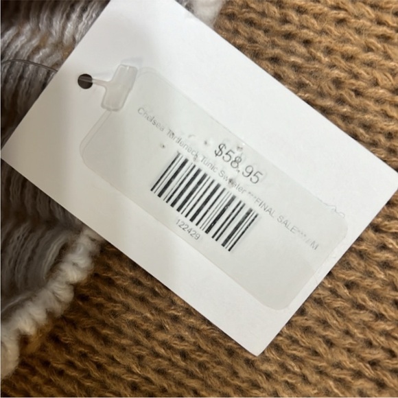 h.i.p. Camel and Cream mockneck Sweater size Medium - Picture 4 of 8